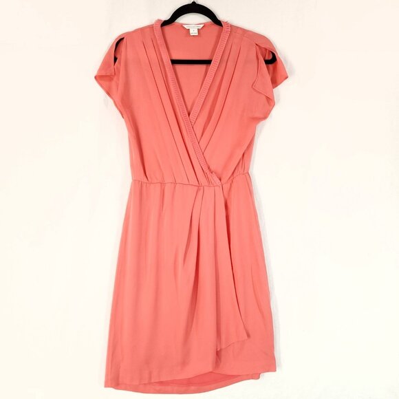 Diane Von Furstenberg Mateo Silk Wrap Dress Women’s Size 0  Cap Slit Sleeve - Picture 1 of 12